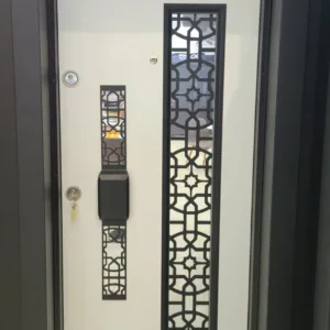 Входна врата 10